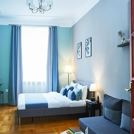 Cozy Apartment, 5mins To Opera Apartament *