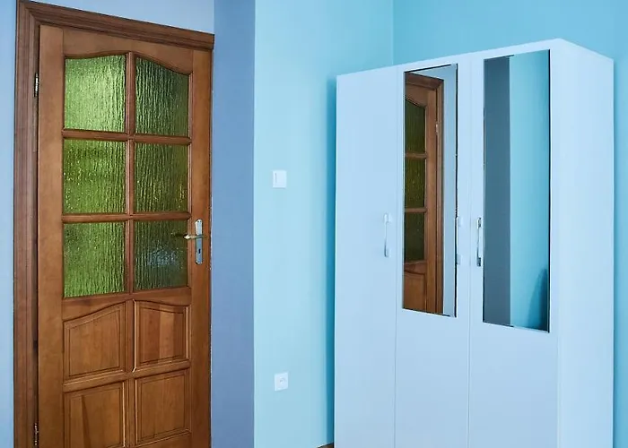 Apartamento Cozy Apartment, 5mins To Opera Leópolis