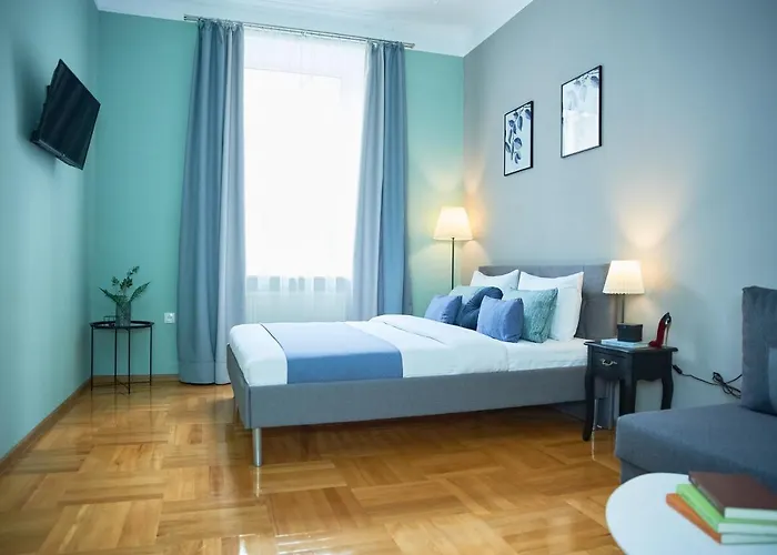 Apartamento Cozy Apartment, 5mins To Opera