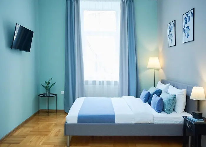 Cozy Apartment, 5mins To Opera Апартаменты *