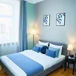 Apartamento Cozy Apartment, 5mins To Opera *