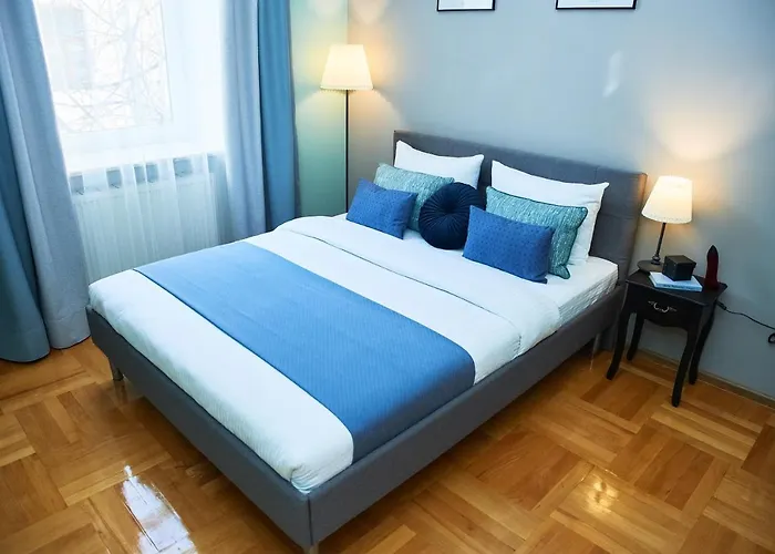 Cozy Apartment, 5mins To Opera 公寓 利沃夫